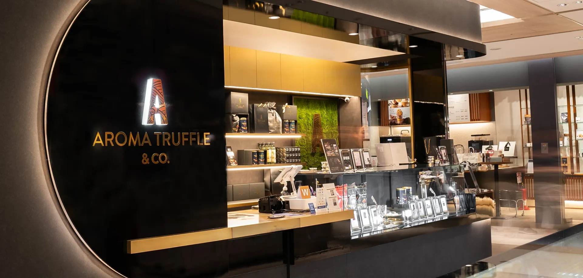 GINZA SIX AROMA TRUFFLE STORE